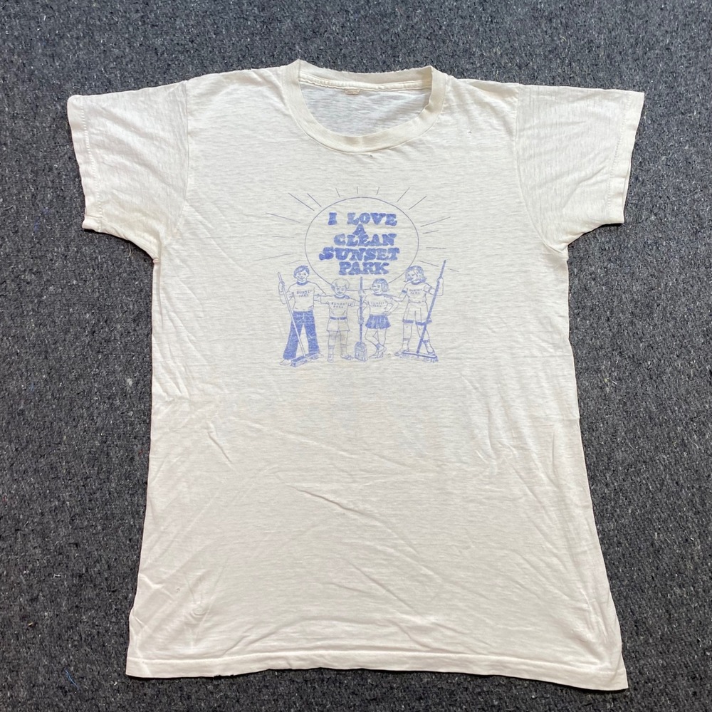 Vintage Sunset Park TShirt Sz L White Retro 70s 80s Single Stitch Graphic Tee
